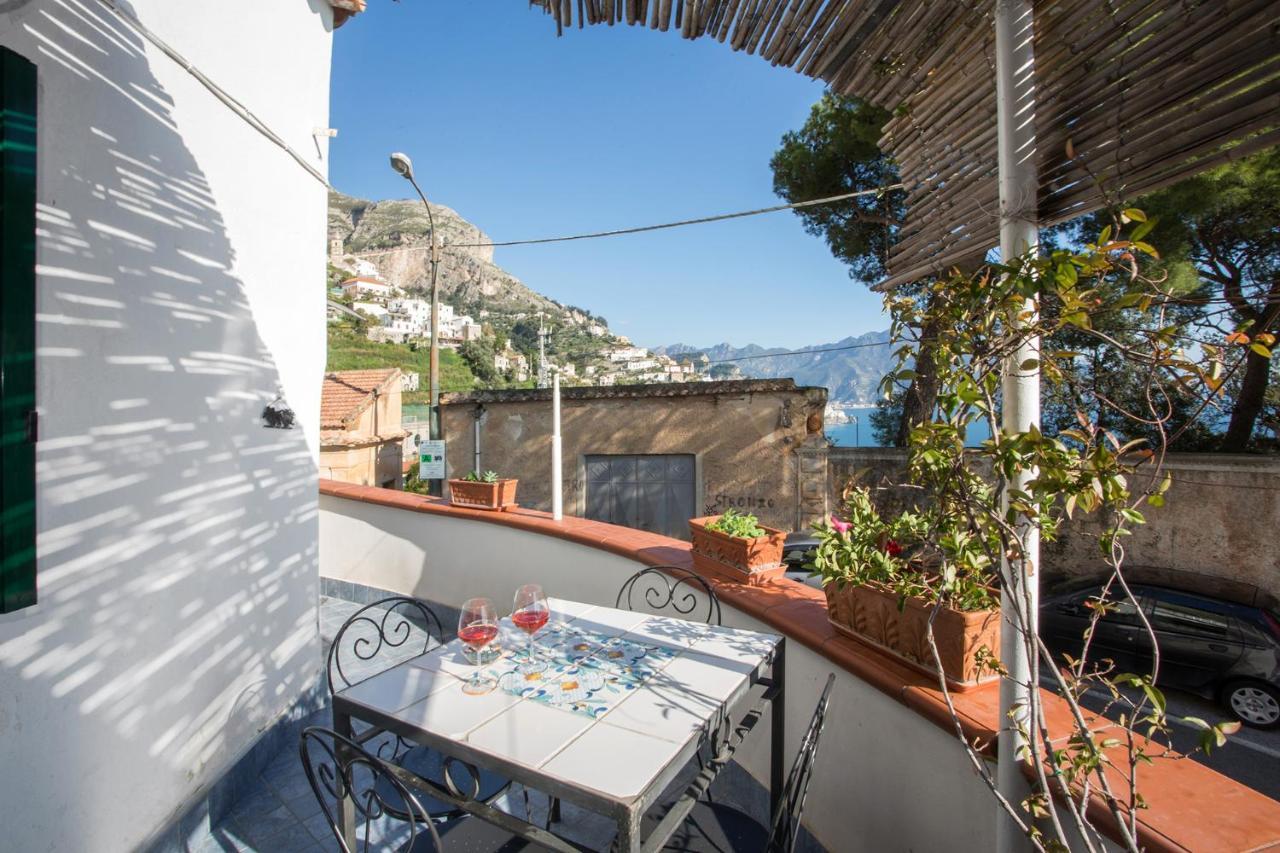 House Sun And Moon Apartment Amalfi Luaran gambar